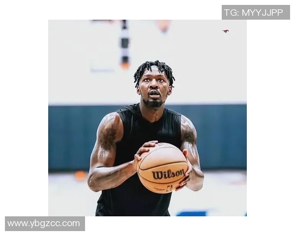 交易市场大门开启！队记：火箭若想升级阵容 必须送出塔里·伊森